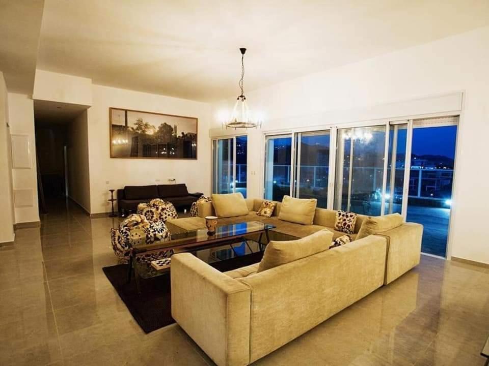 Vip Pentathoses Apartment
